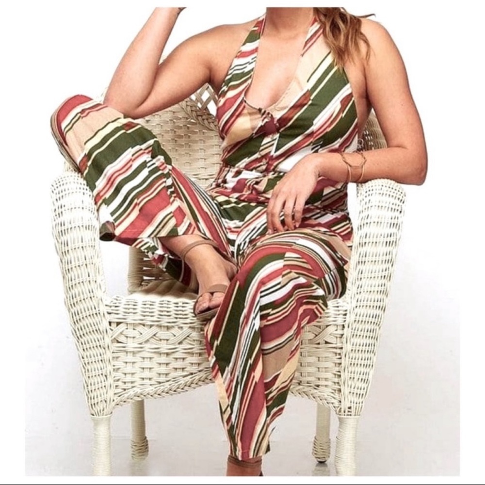 Sleeveless halter V-
neck wide leg jumpsuit - Picture 2 of 2